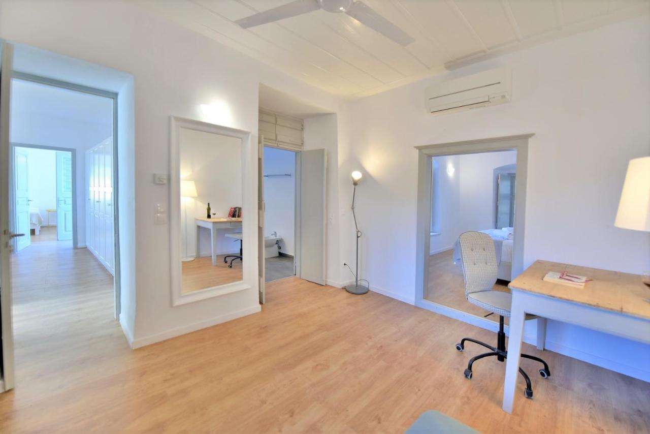 Villa Loukia هيدرا المظهر الخارجي الصورة